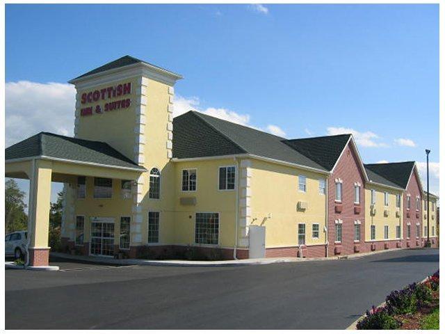Super 8 By Wyndham Harrisburg Hershey North Exterior photo