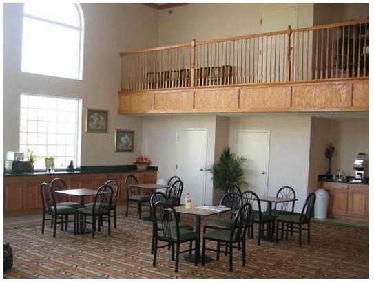 Super 8 By Wyndham Harrisburg Hershey North Restaurant photo